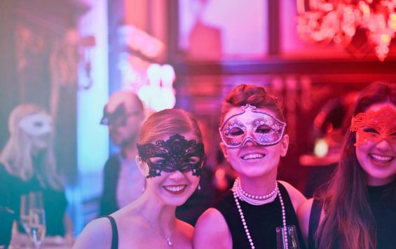 Happy National Potato Chip Day! See Celebrities Snacking